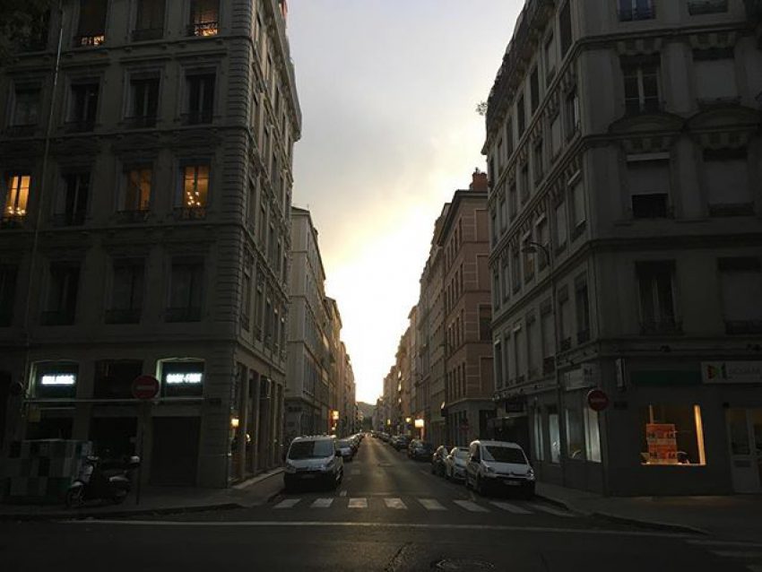 Les rues de Lyon dégagent parfois un charme insoupçonné